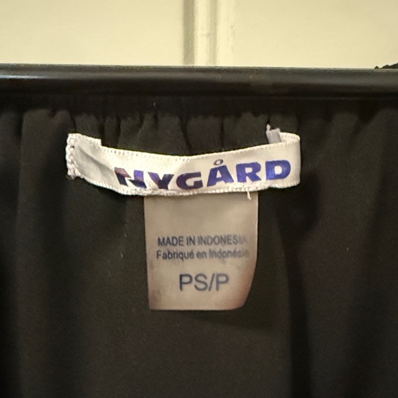 Peter Nygard Black Blouse with White Stripes - Picture 2 of 3